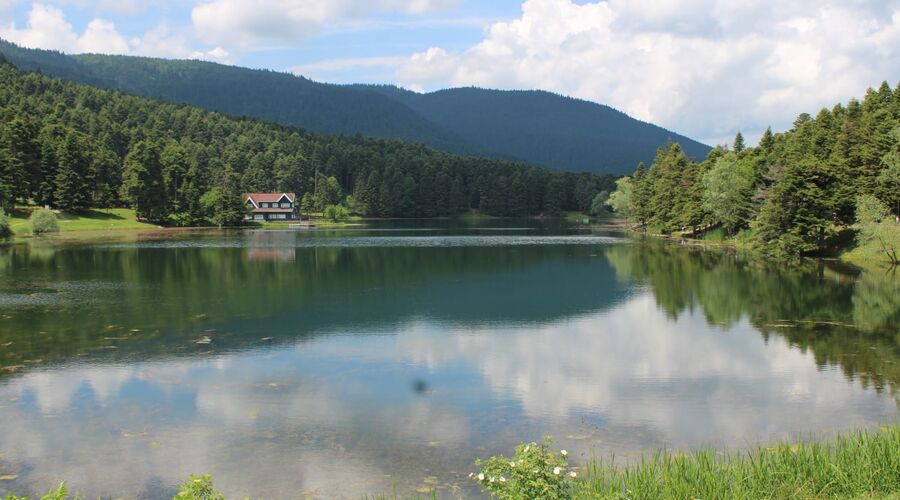 Yedigöller Abant Gölcük Amasra Safranbolu- Batı Karadeniz Turu Antalya  Çıkışlı 