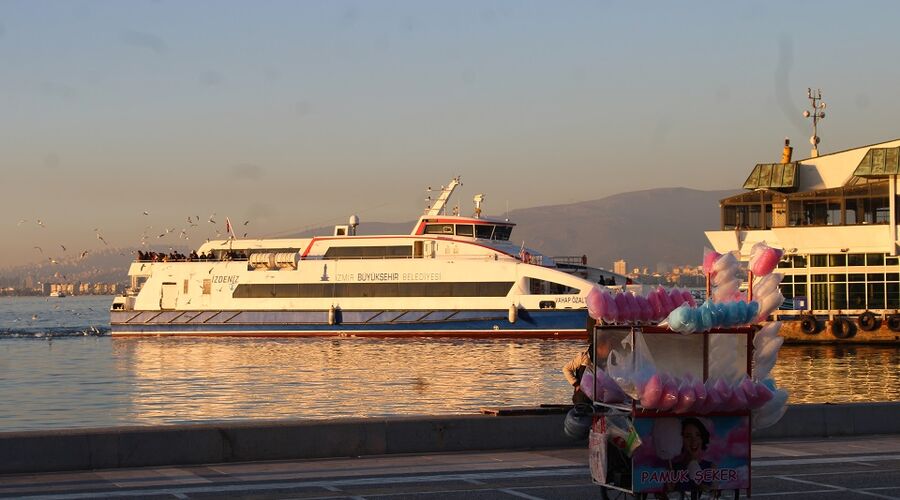 İzmir Foça Kozbeyli Turu  Antalya Çıkışlı Günübirlik  