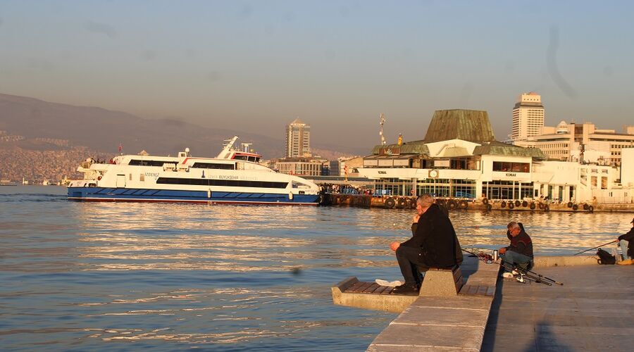İzmir Foça Kozbeyli Turu  Antalya Çıkışlı Günübirlik  