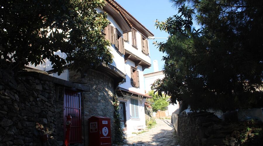 Birgi -Tire -Şirince -Efes Ege'nin Saklı Köyleri  