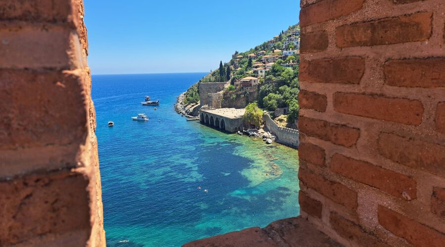 15. Uluslararası Alanya Noel Pazarı Etkinlikleri- Manavgat- Side Turu  